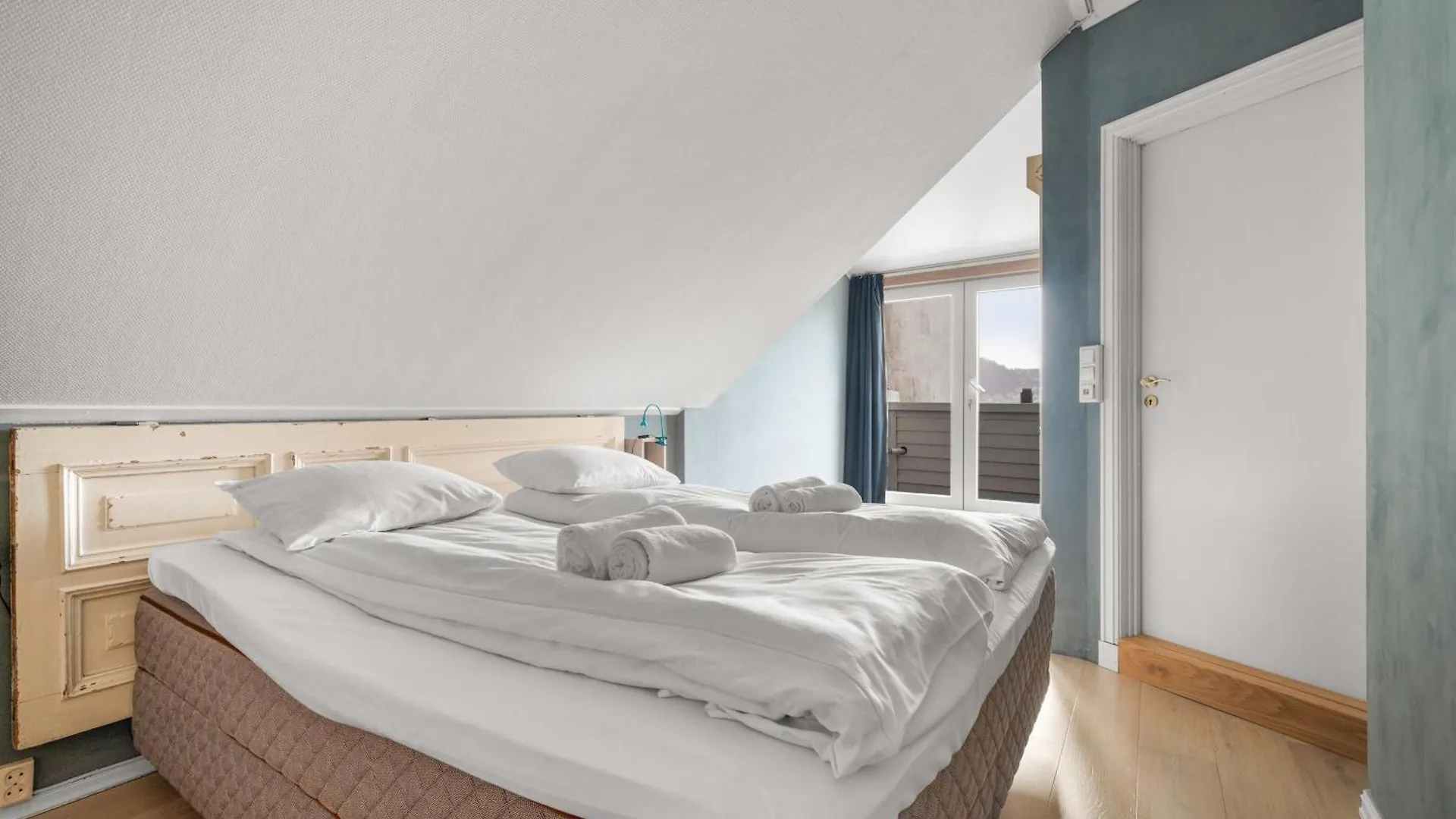 ברגן Historic Townhouse I With Rooftop & Free Parking נורבגיה