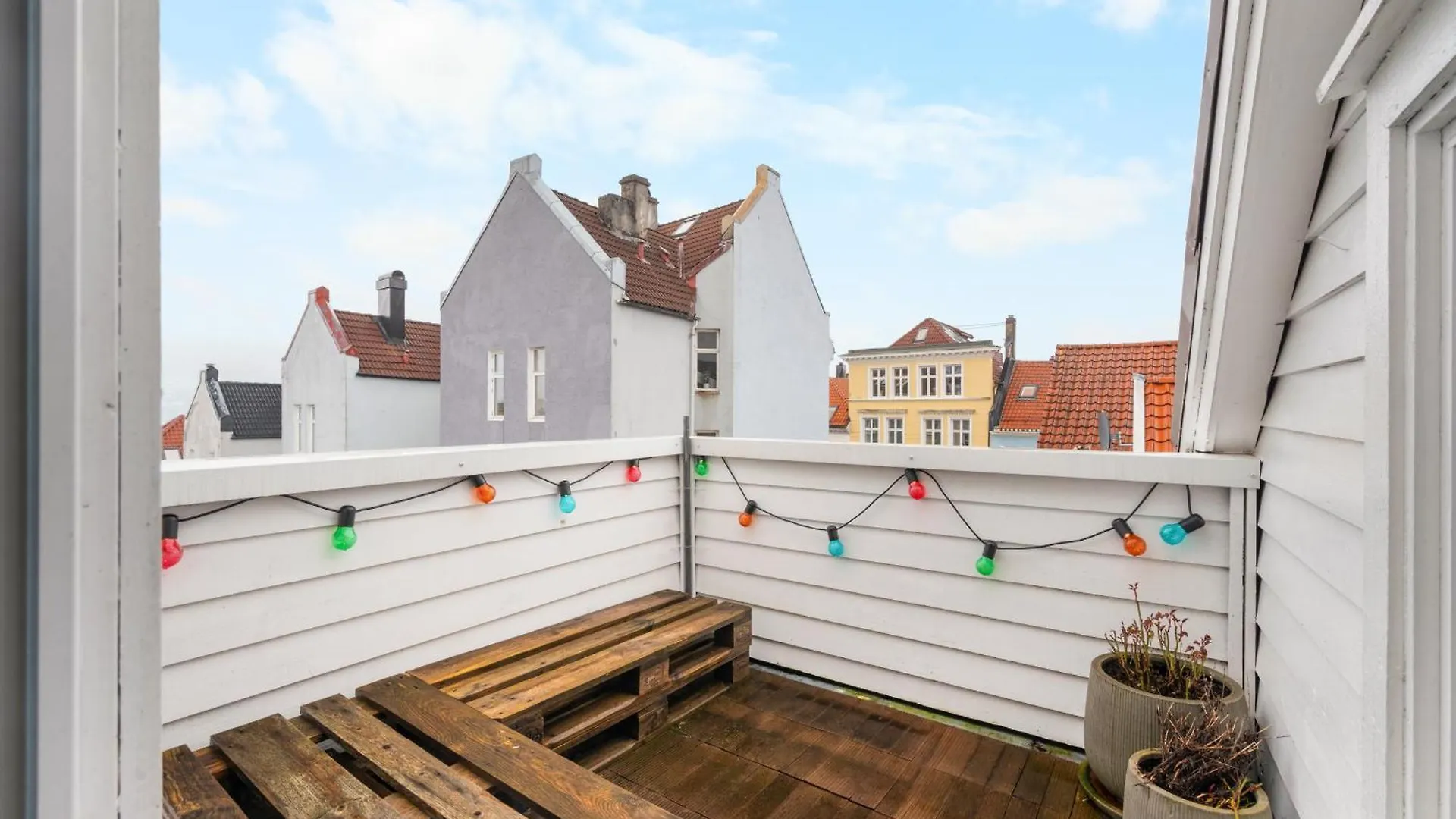 דירה ברגן Historic Townhouse I With Rooftop & Free Parking נורבגיה