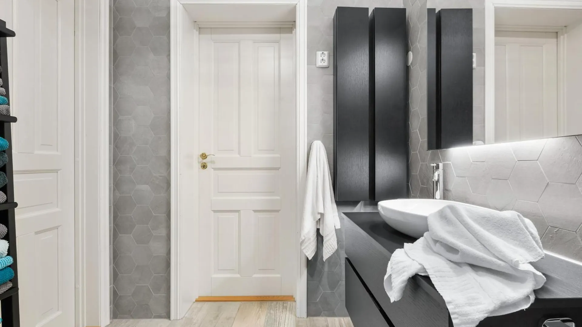 ברגן Historic Townhouse I With Rooftop & Free Parking 0*,