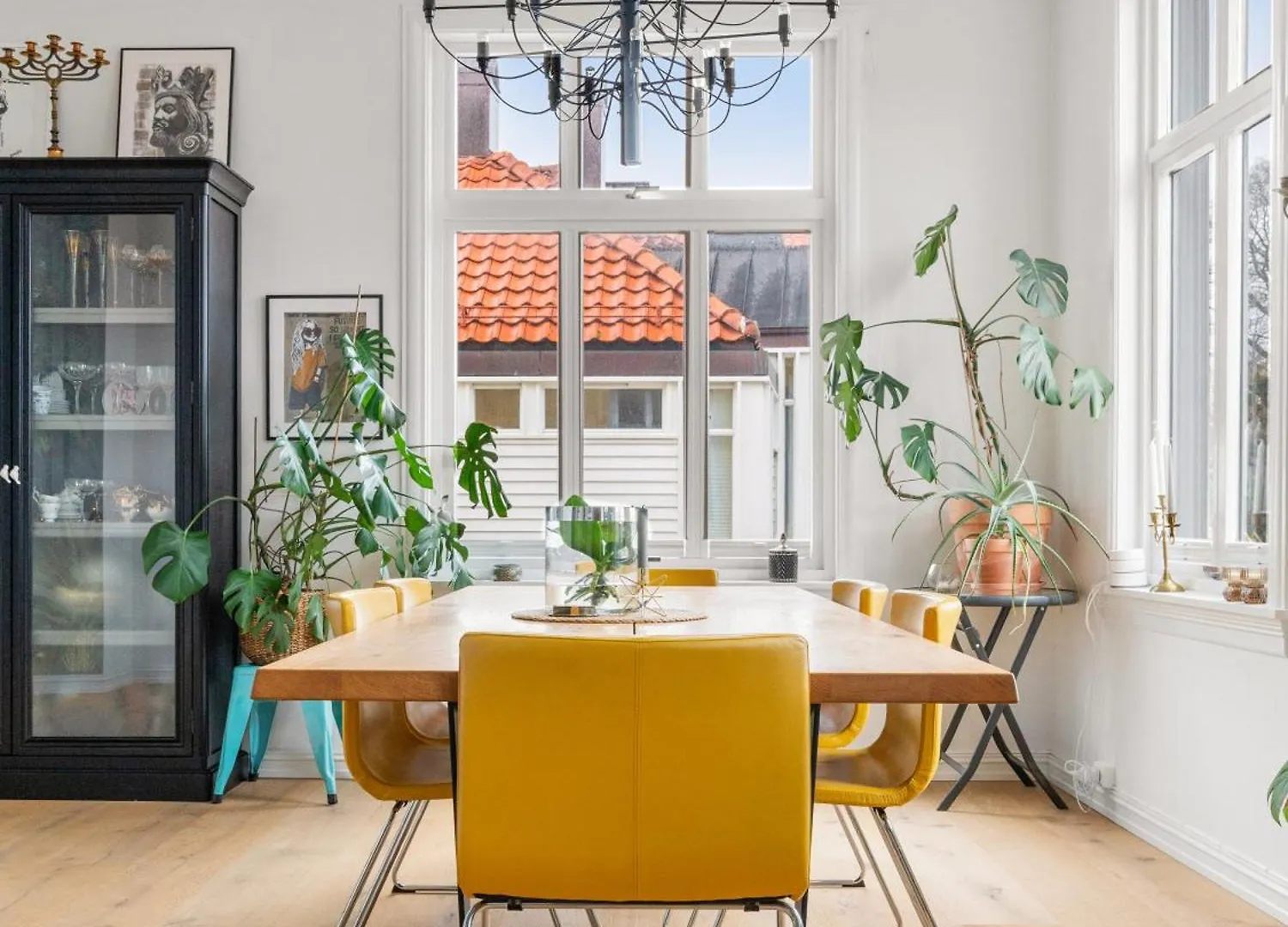 ברגן Historic Townhouse I With Rooftop & Free Parking 0*,